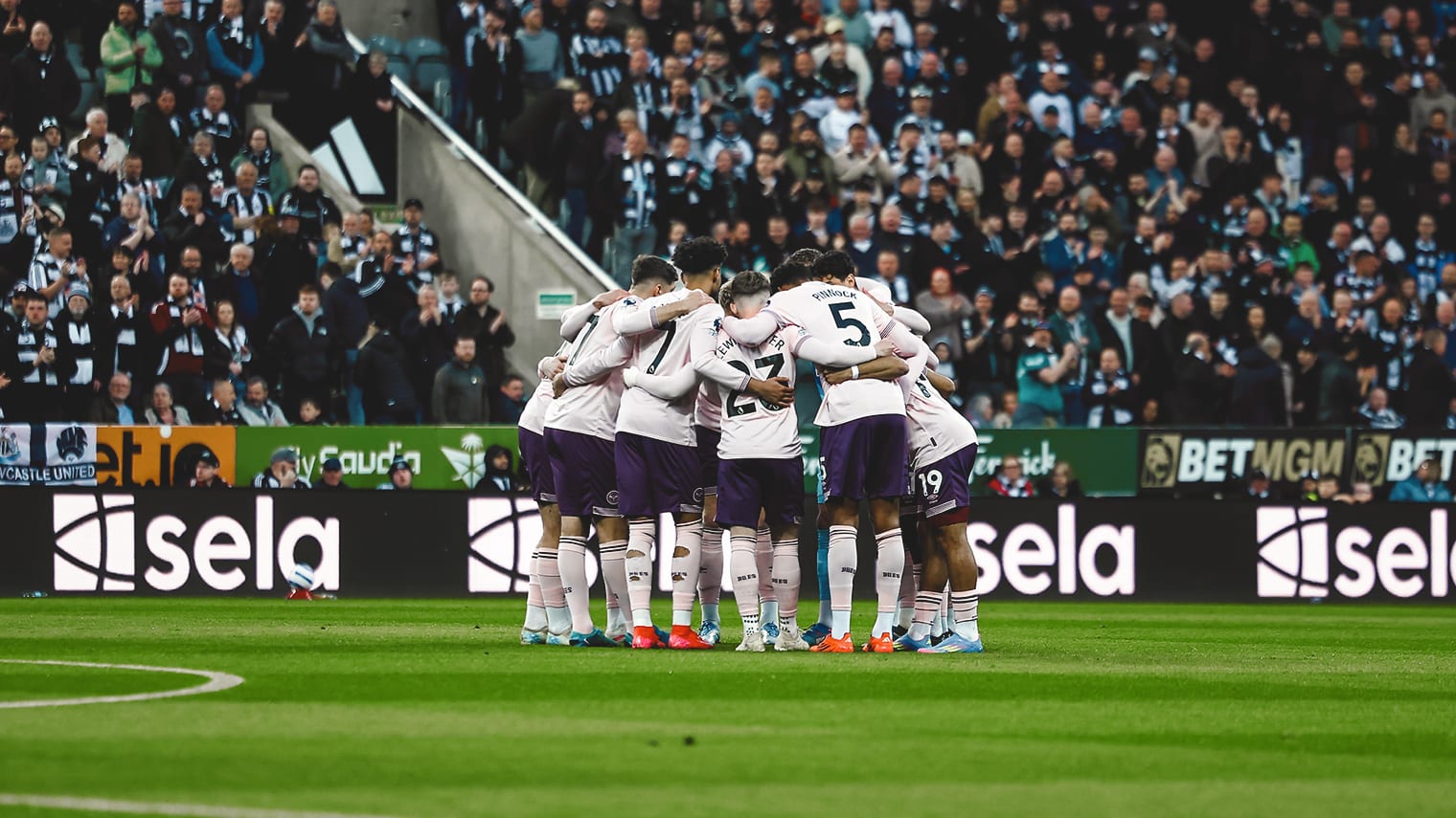 Huddle_sbry1t