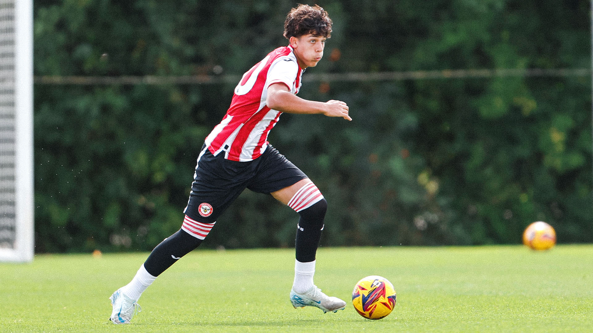 Jai_Bansoodeb_v_Mansfield_Town_wyxkjf