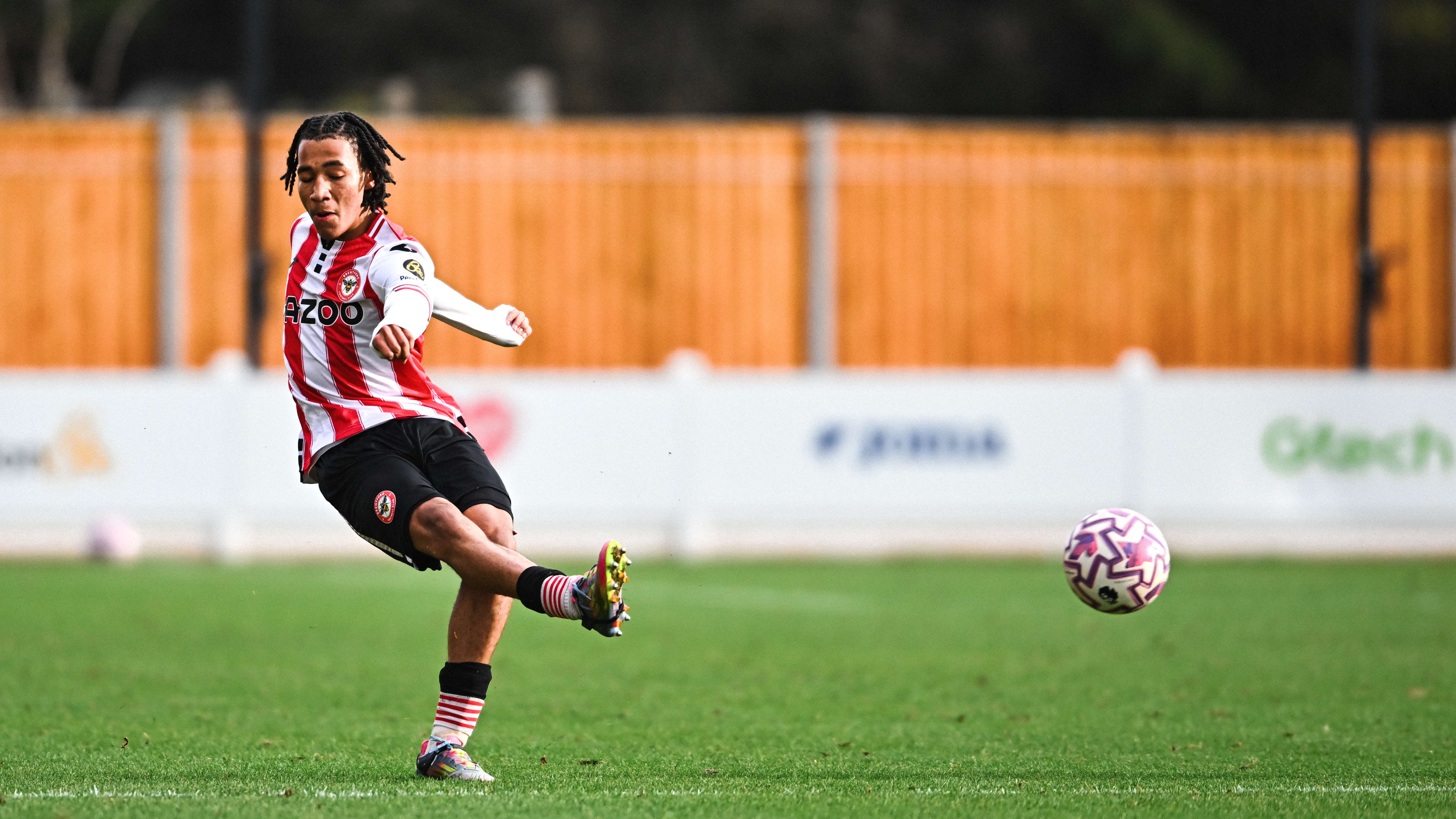 Josh_Zetter-Plummer_v_Bournemouth_h_v3guao