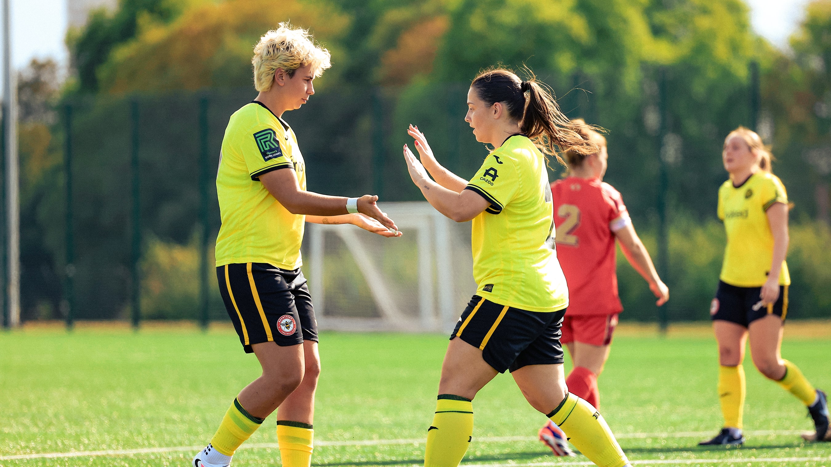 Maddie_Phillips_goal_v_Hammersmith_a_b9npdp