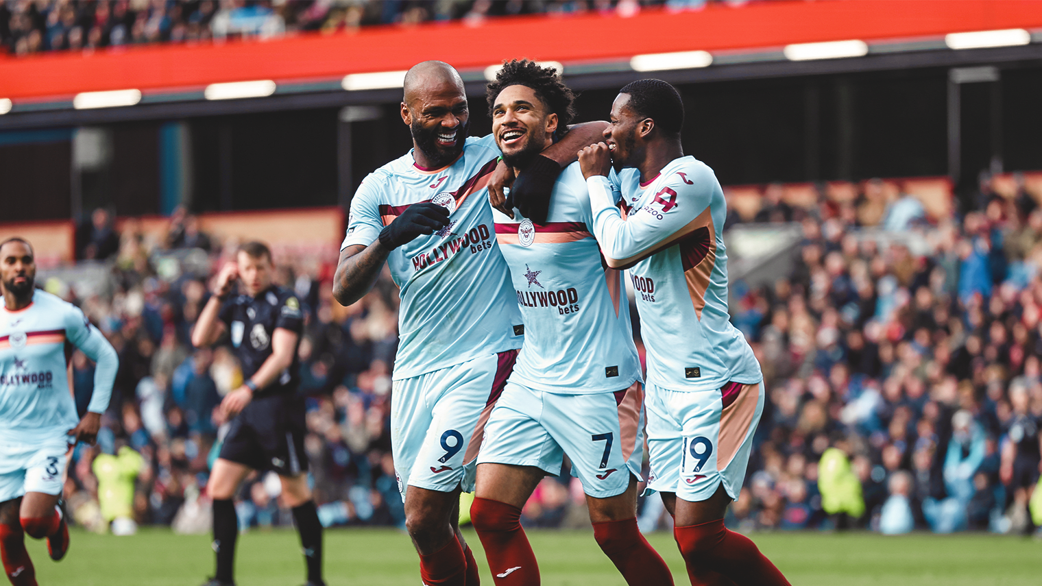 Match preview hero