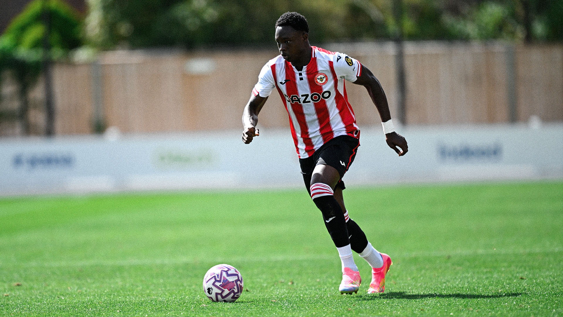 Michel_Boni_v_Sheffield_United_n4yz4u