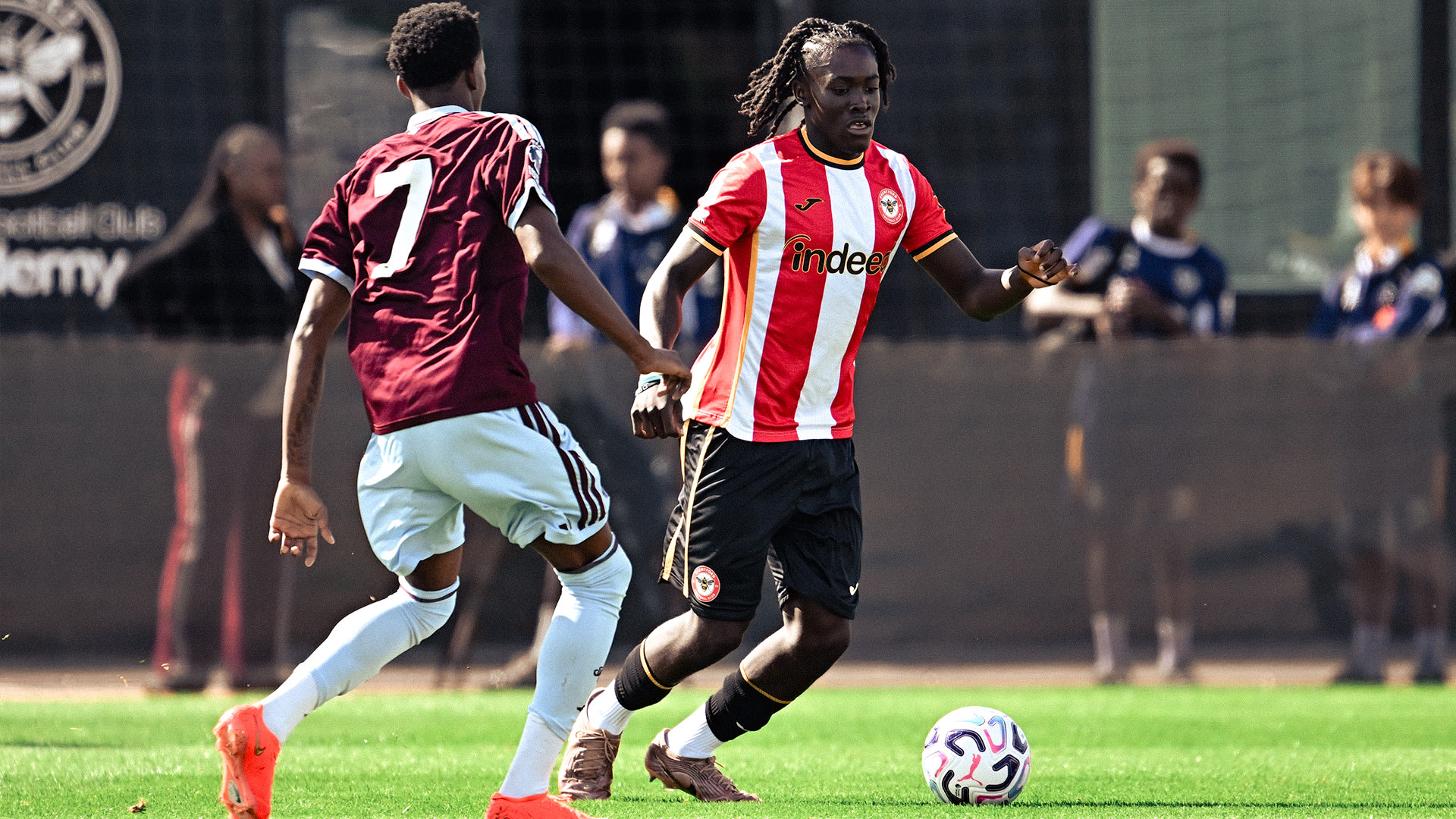 Nathaniel_Ogungbemi_v_Aston_Villa_kvecwi