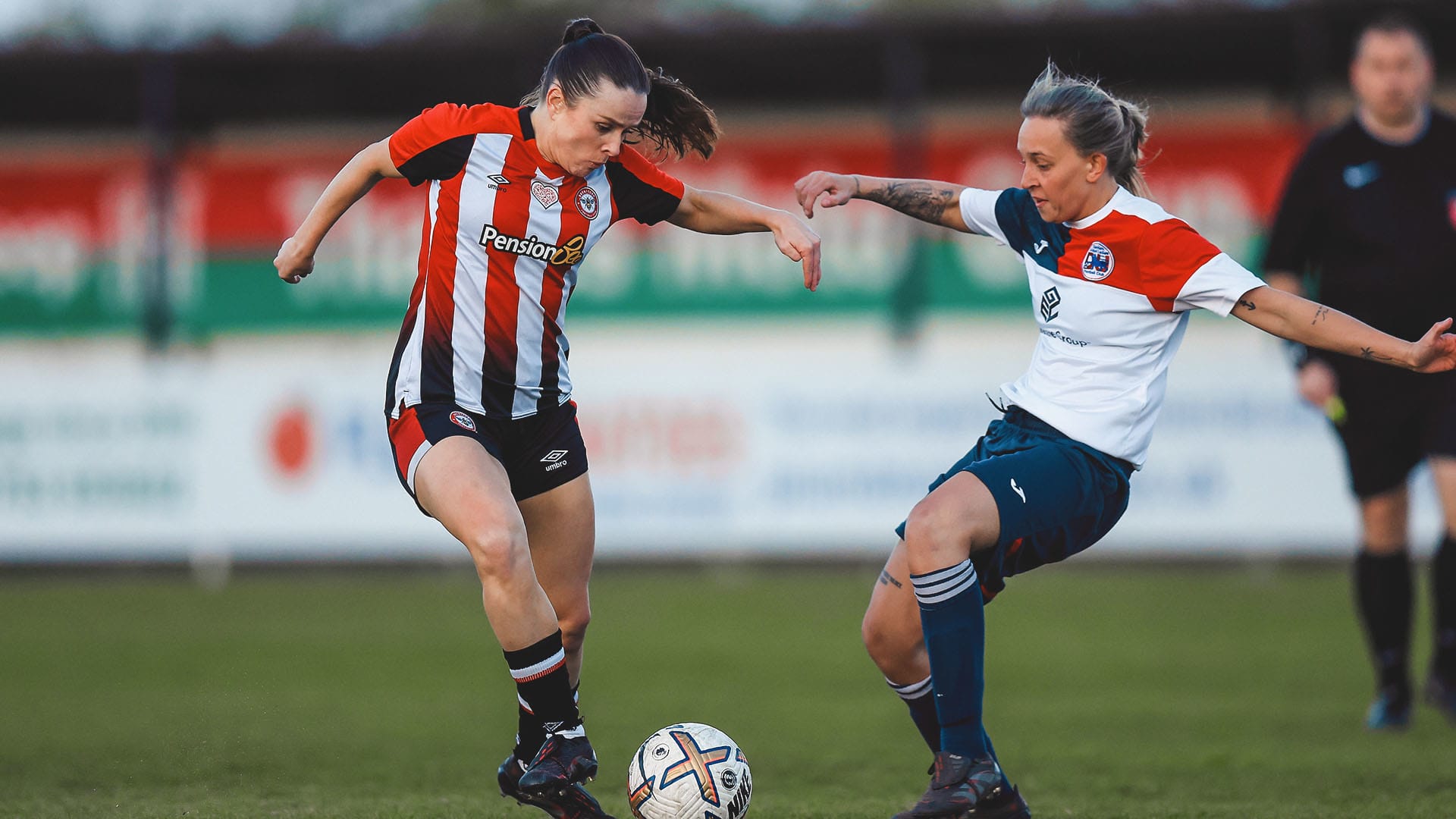 Nikki_Woods_v_Denham_United_Ladies_dahv8z