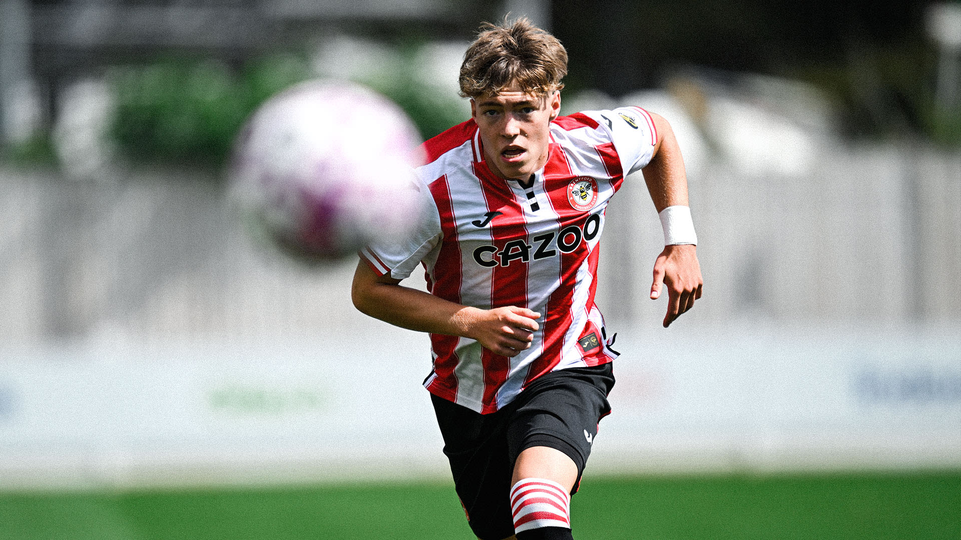 Ollie_Shield_v_Sheffield_United_y1ozgo