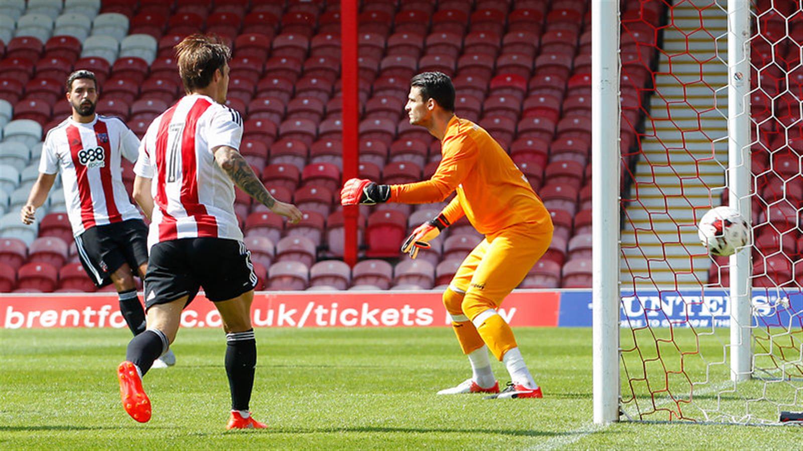 Brentford 1 1. FC Kaiserslautern 1