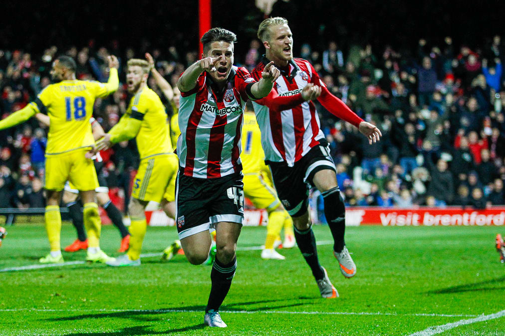 https://www.brentfordfc.com/siteassets/images/football/2019-20/collections/sergi-canos-new-contract/20151121-162340-0067.jpg
