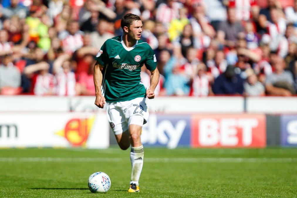 https://www.brentfordfc.com/siteassets/images/football/2019-20/collections/henrik-dalsgaard-signs/20170805-162058-0059.jpg