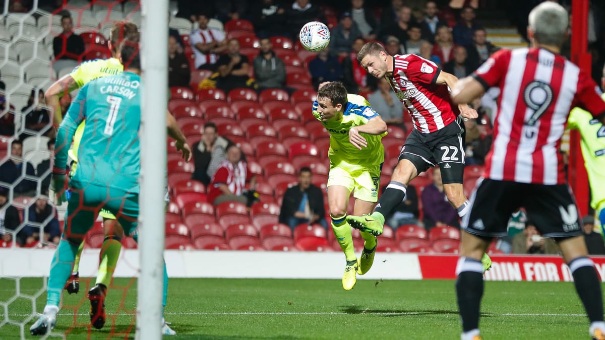 https://www.brentfordfc.com/siteassets/images/football/2019-20/collections/henrik-dalsgaard-signs/20170926-201218-0030.jpg