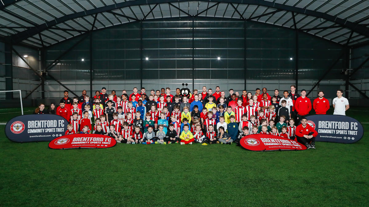 Meet the Players Pictures
