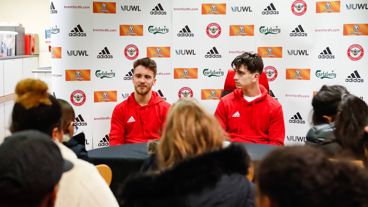 Press conference with a difference