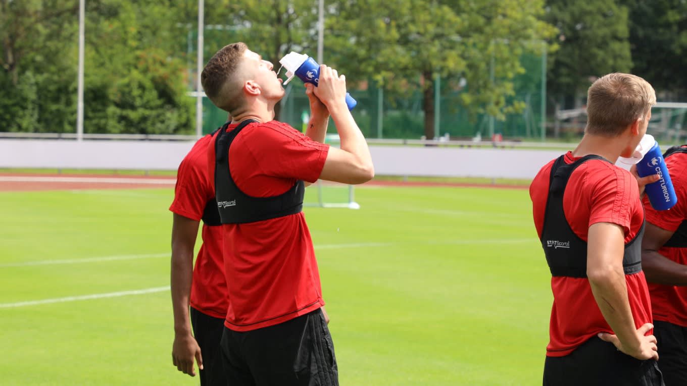 🎥 WATCH: Chris Mepham Cam