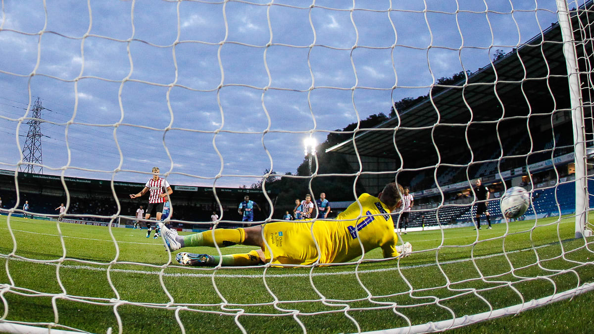 https://www.brentfordfc.com/siteassets/images/football/2020-21/collections/marcus-forss-50-games/20180717-211634-0096.jpg
