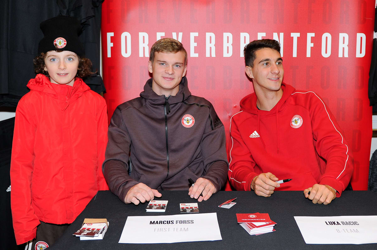 https://www.brentfordfc.com/siteassets/images/events/2018-19/20190101---norwich-non-match/20190101-141146-1029.jpg