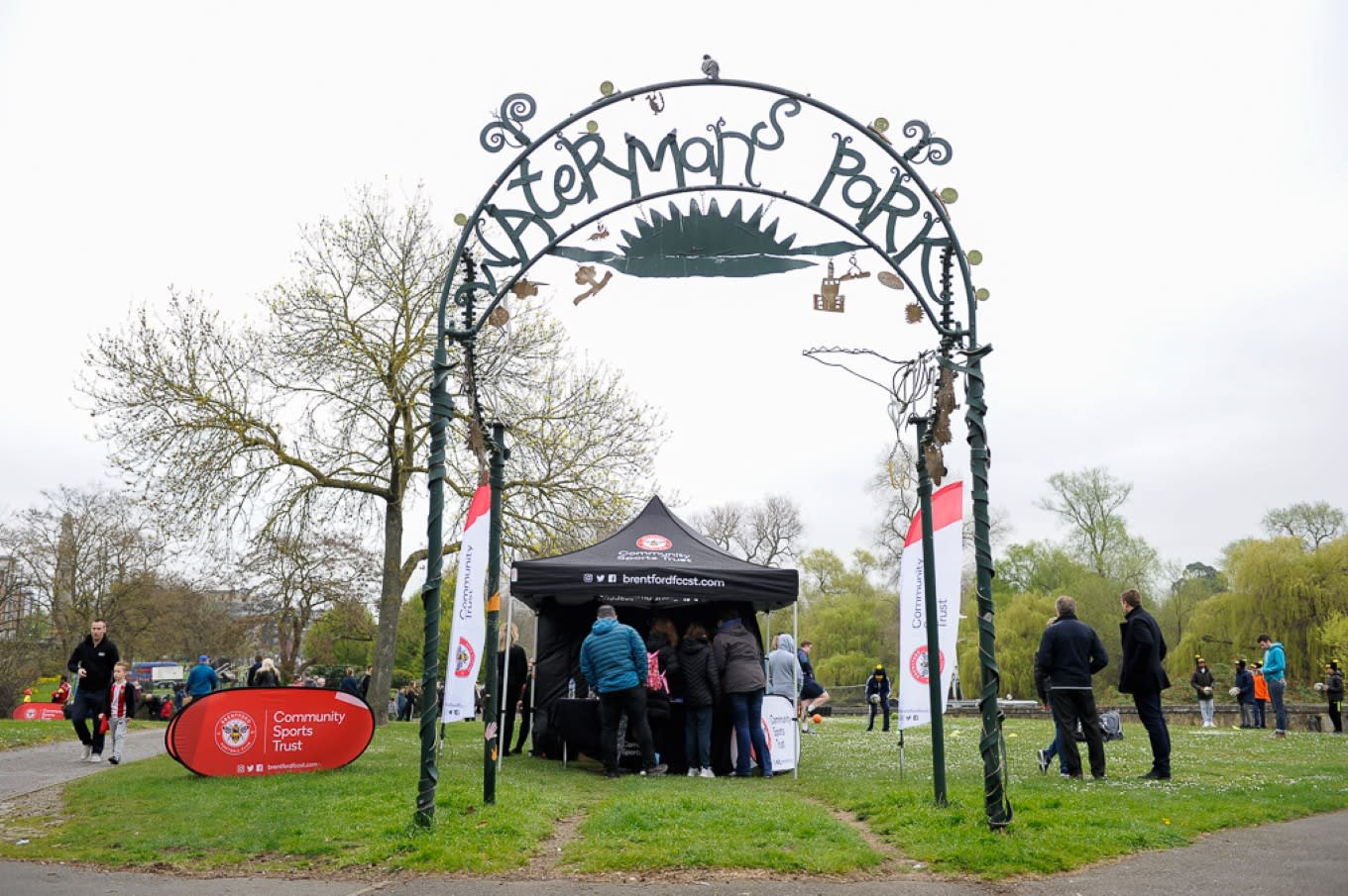 https://www.brentfordfc.com/siteassets/images/events/2018-19/20190406---derby-non-match/20190406-131133-1013.jpg