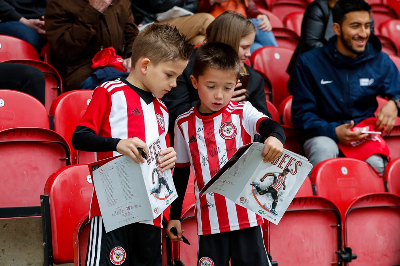 https://www.brentfordfc.com/siteassets/images/events/2018-19/20190406---derby-non-match/20190406-132750-1033.jpg