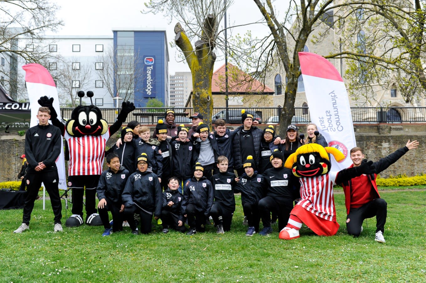 https://www.brentfordfc.com/siteassets/images/events/2018-19/20190406---derby-non-match/20190406-132821-1039.jpg