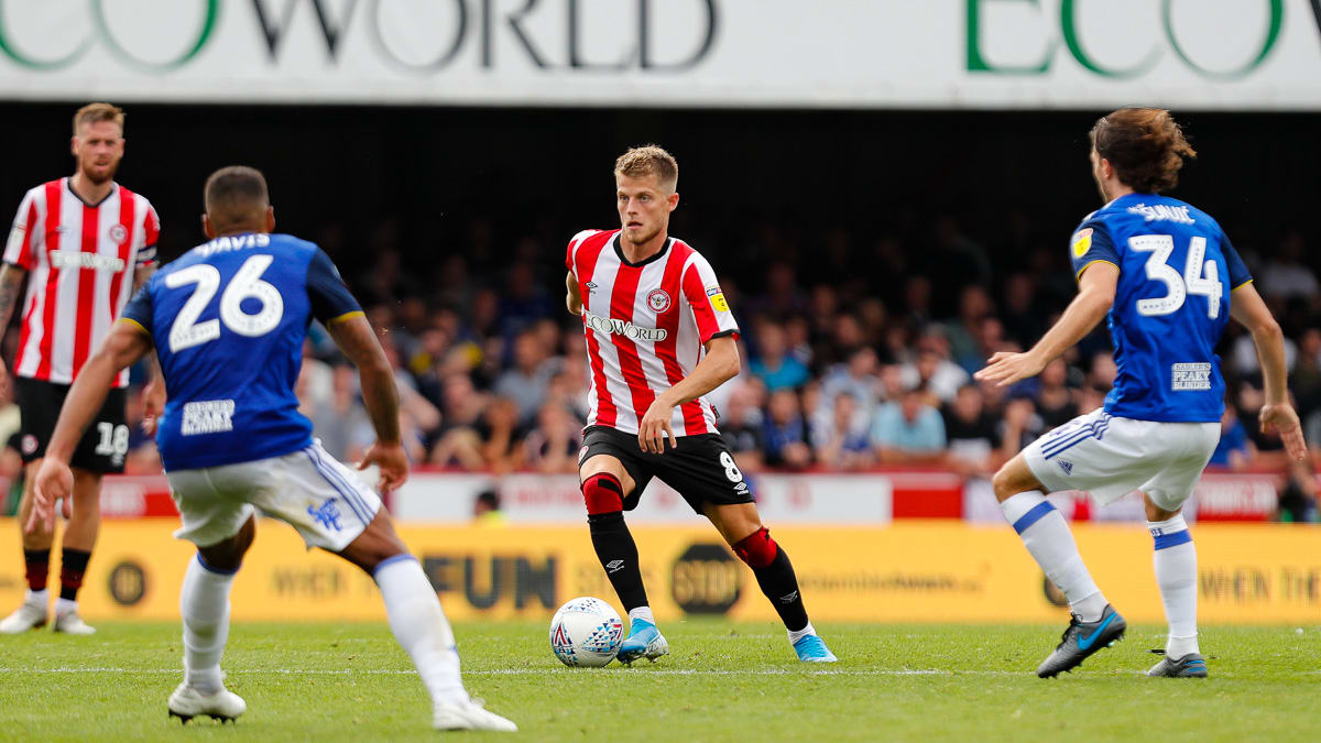 https://www.brentfordfc.com/siteassets/images/football/2020-21/collections/mathias-jensen-50-games/20190803-163634-0147.jpg