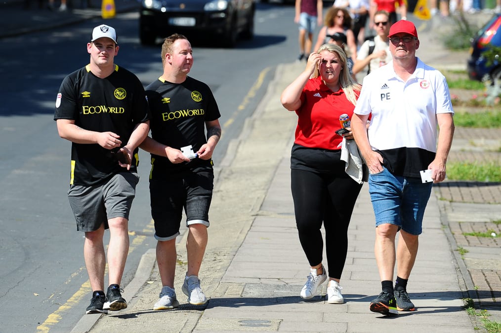 https://www.brentfordfc.com/siteassets/images/events/2019-20/20190824---charlton-fans/20190824-140643-0023.jpg