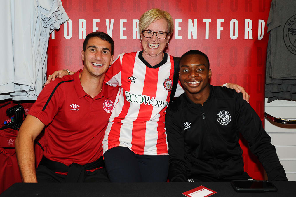 https://www.brentfordfc.com/siteassets/images/events/2019-20/20190831---derby-non-match/20190831-140916-355.jpg