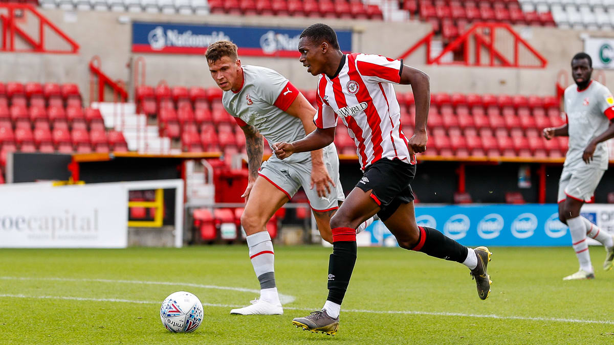 Swindon Town v Brentford Gallery
