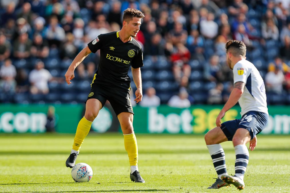https://www.brentfordfc.com/siteassets/images/football/2020-21/collections/season-review-september-october/20190914-161438-0056.jpg
