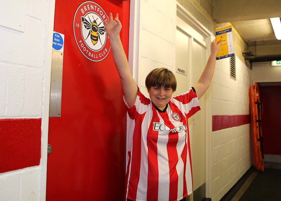 https://www.brentfordfc.com/siteassets/images/events/2019-20/20191002---bristol-city-non-match/20191002-172053-1001.jpg