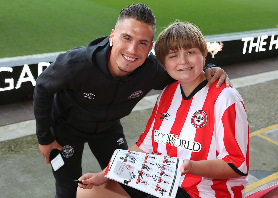 https://www.brentfordfc.com/siteassets/images/events/2019-20/20191002---bristol-city-non-match/20191002-181427-1019.jpg