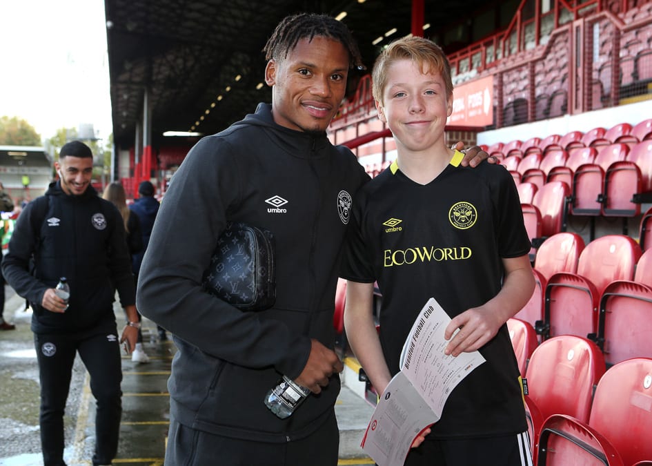 https://www.brentfordfc.com/siteassets/images/events/2019-20/20191019---millwall-non-match/20191019-132743-1012.jpg
