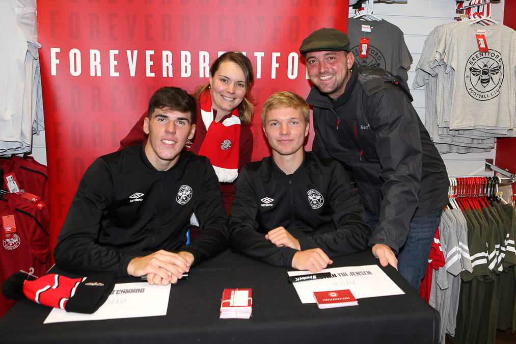 https://www.brentfordfc.com/siteassets/images/events/2019-20/20191019---millwall-non-match/20191019-135813-1036.jpg