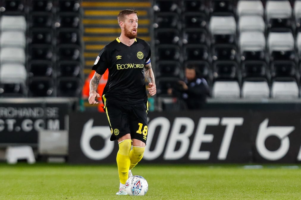 https://www.brentfordfc.com/siteassets/images/football/2020-21/collections/pontus-jansson-50-games/20191022-201104-0038.jpg