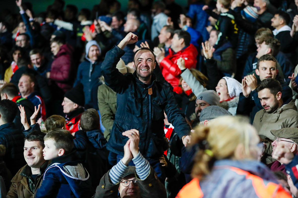 Free coaches for Bristol City