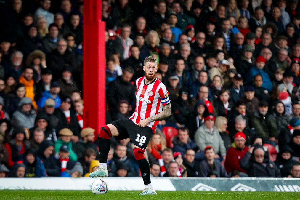 https://www.brentfordfc.com/siteassets/images/football/2020-21/collections/pontus-jansson-50-games/20191102-153918-0049.jpg