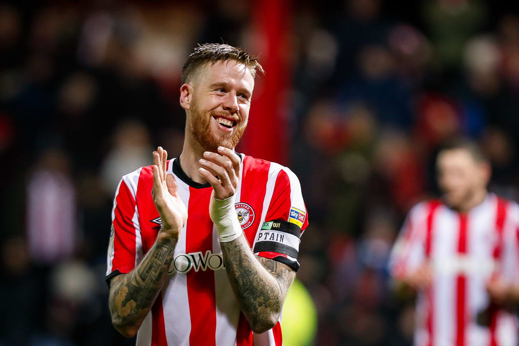 https://www.brentfordfc.com/siteassets/images/football/2020-21/collections/pontus-jansson-50-games/20191123-170054-0146.jpg
