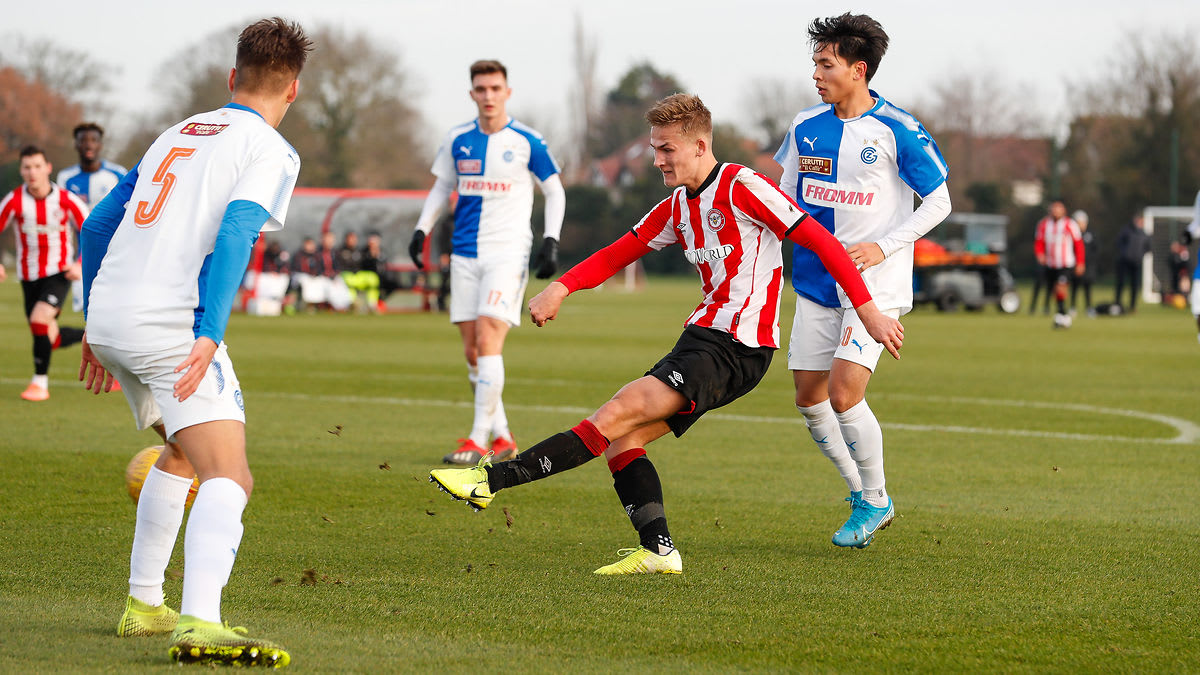 https://www.brentfordfc.com/siteassets/images/football/2019-20/b-team-games/20191205---zurich/20191205-133922-62.jpg