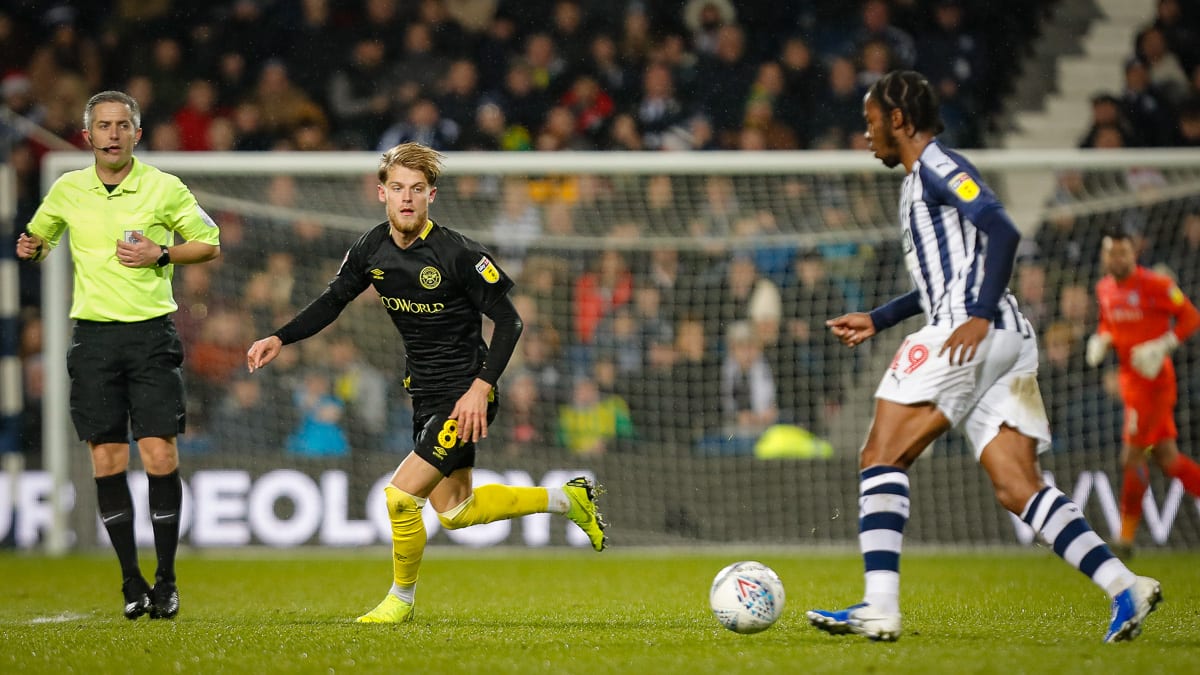 https://www.brentfordfc.com/siteassets/images/football/2020-21/collections/mathias-jensen-50-games/20191221-162013-0068.jpg
