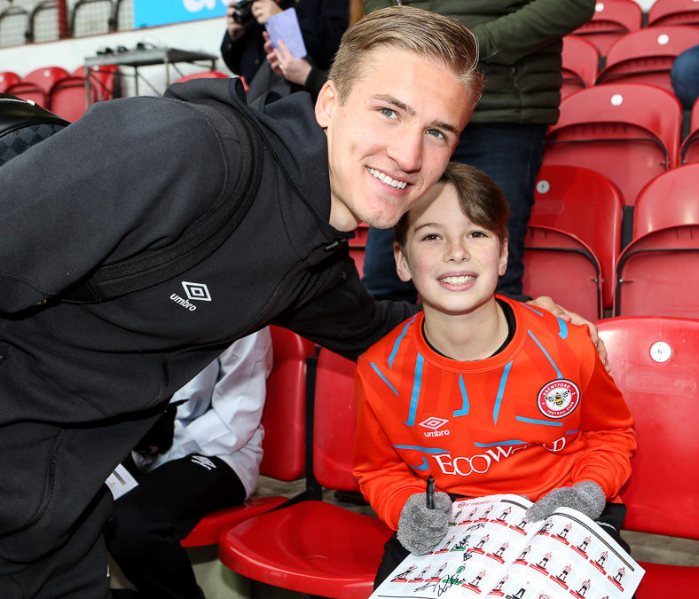 https://www.brentfordfc.com/siteassets/images/events/2019-20/20200125---leicester-non-match/20200125-111314-1014.jpg