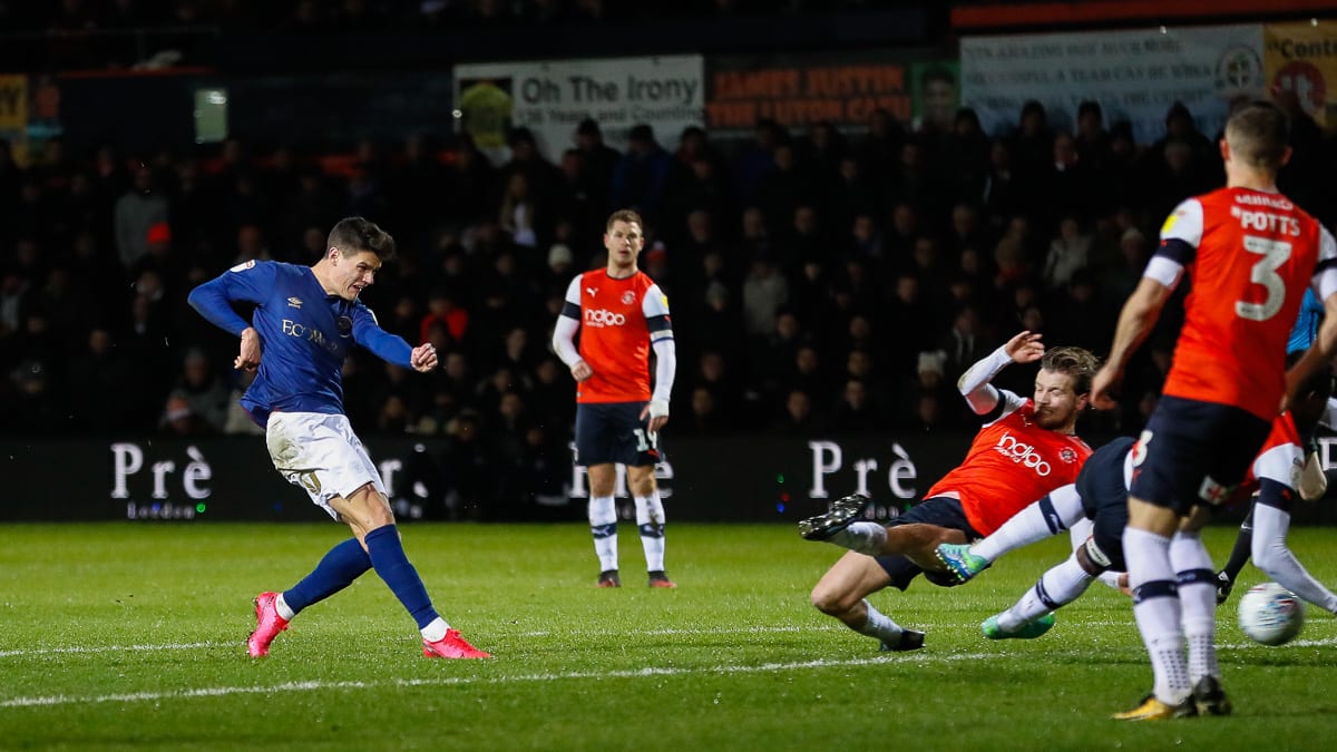 https://www.brentfordfc.com/siteassets/images/football/2020-21/collections/christian-norgaard-50-games/20200225-202836-0054.jpg