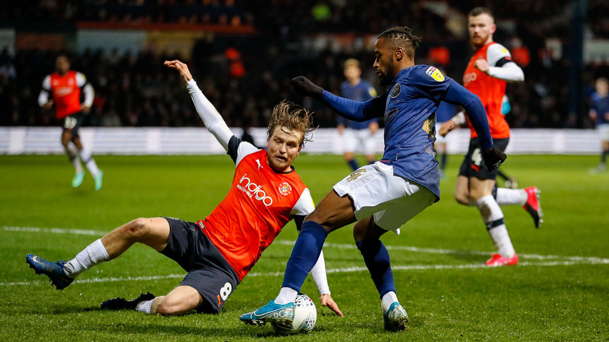 https://www.brentfordfc.com/siteassets/images/football/2020-21/collections/tariqe-fosu-50-games/20200225-212139-0073.jpg