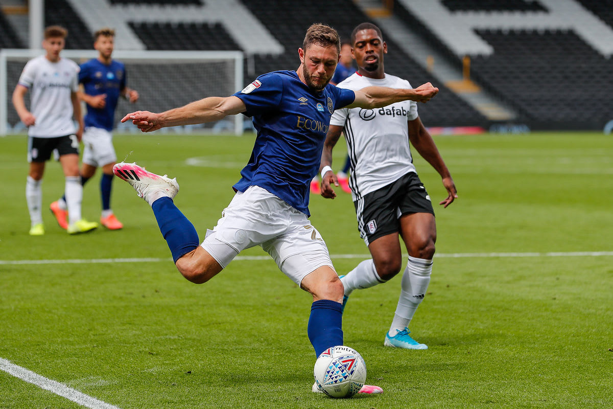 https://www.brentfordfc.com/siteassets/images/football/2019-20/first-team-games/20200620---fulham/20200620-140928-42-0100.jpg