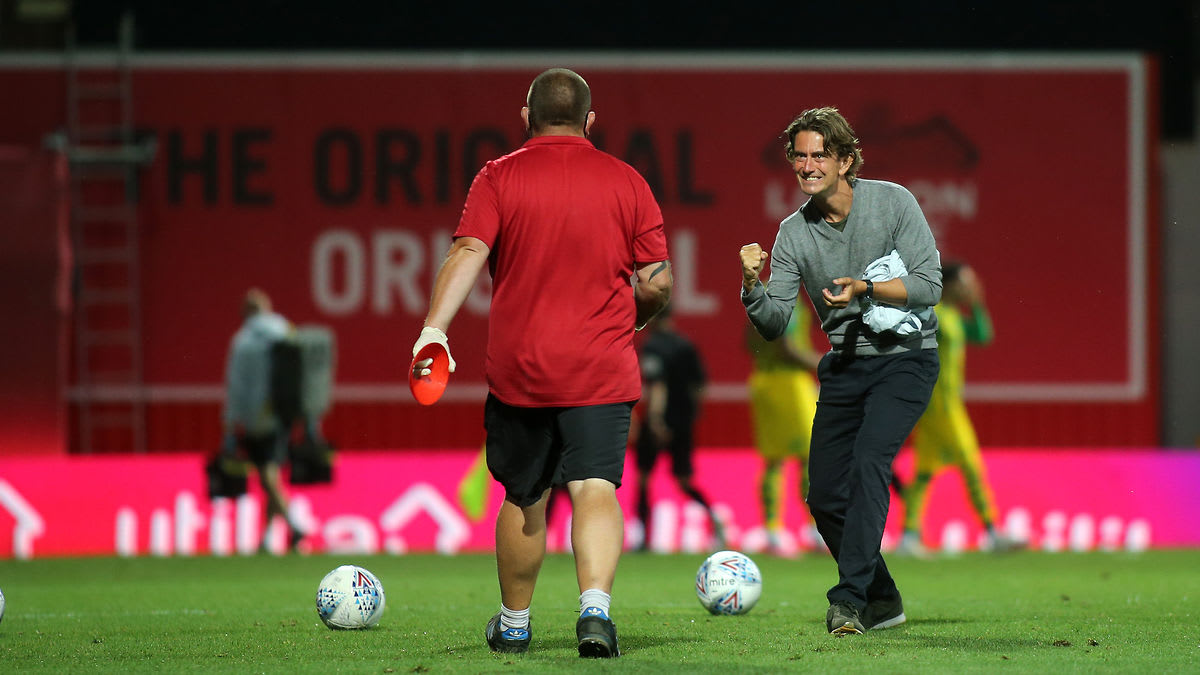 https://www.brentfordfc.com/siteassets/images/football/2019-20/first-team-games/20200626---west-brom/20200626-204621-0100.jpg