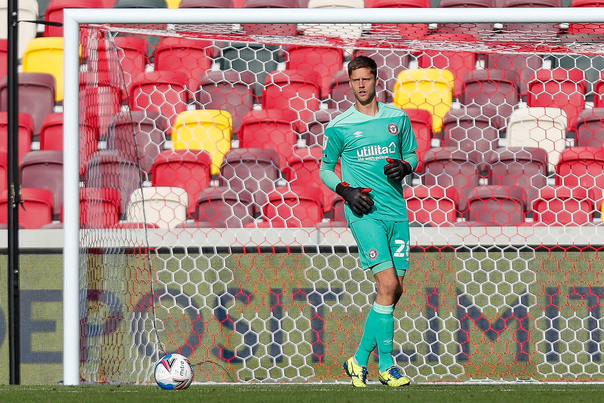 Watch: The Warm Up | My Favourite with Luke Daniels