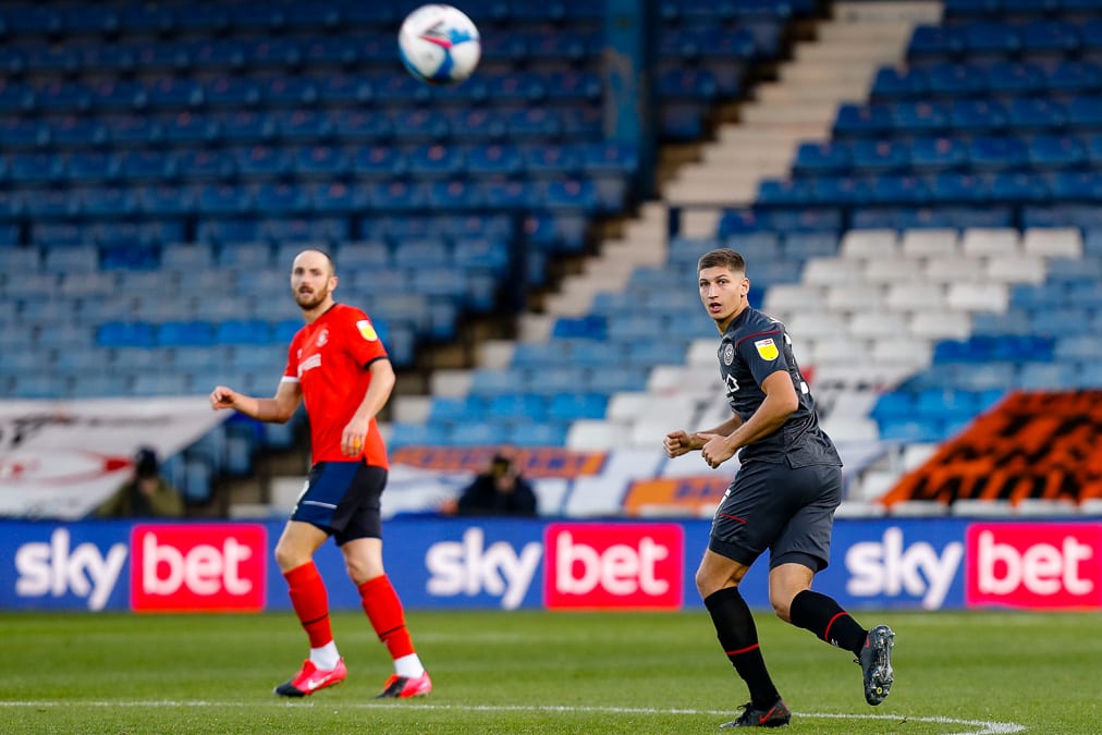 https://www.brentfordfc.com/siteassets/images/football/2021-22/collections/vitaly-janelt-50-games/20201031-160553-0053.jpg