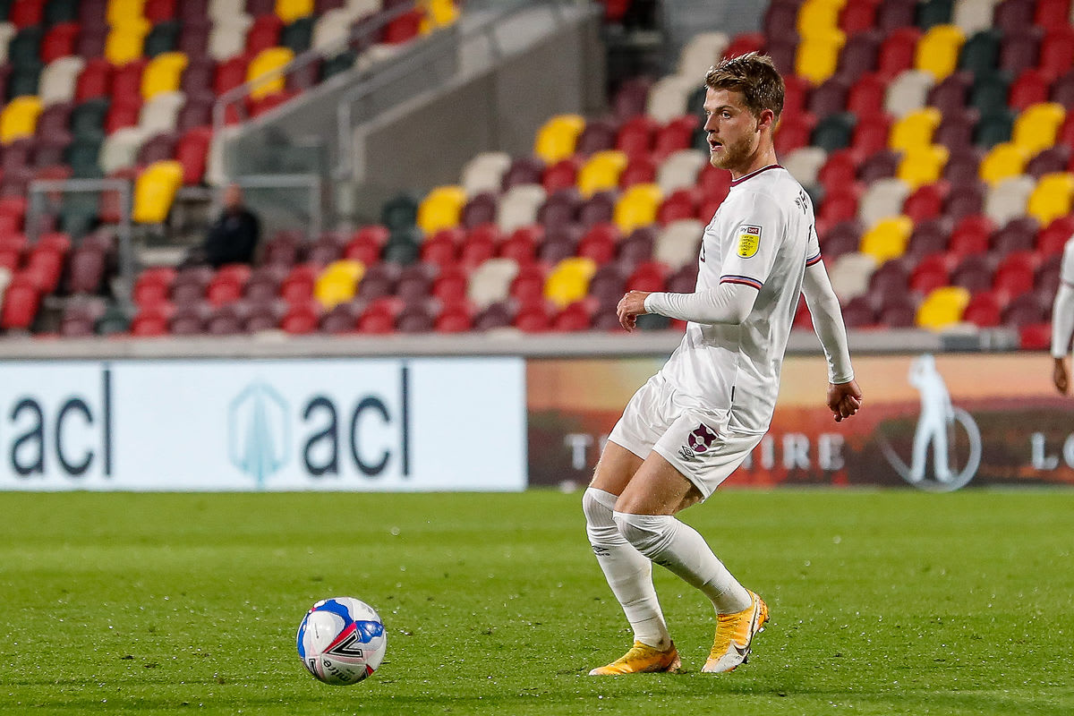 https://www.brentfordfc.com/siteassets/images/football/2020-21/first-team-games/20201103---swansea/20201103-191524-81.jpg