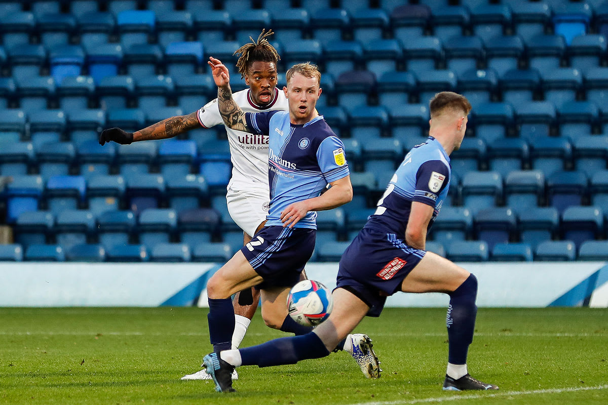 https://www.brentfordfc.com/siteassets/images/football/2020-21/first-team-games/20201121---wycombe/20201121-154126-00.jpg