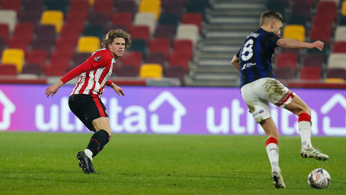 https://www.brentfordfc.com/siteassets/images/football/2020-21/first-team-games/20210109---middlesbrough/20210109-192512-48.jpg