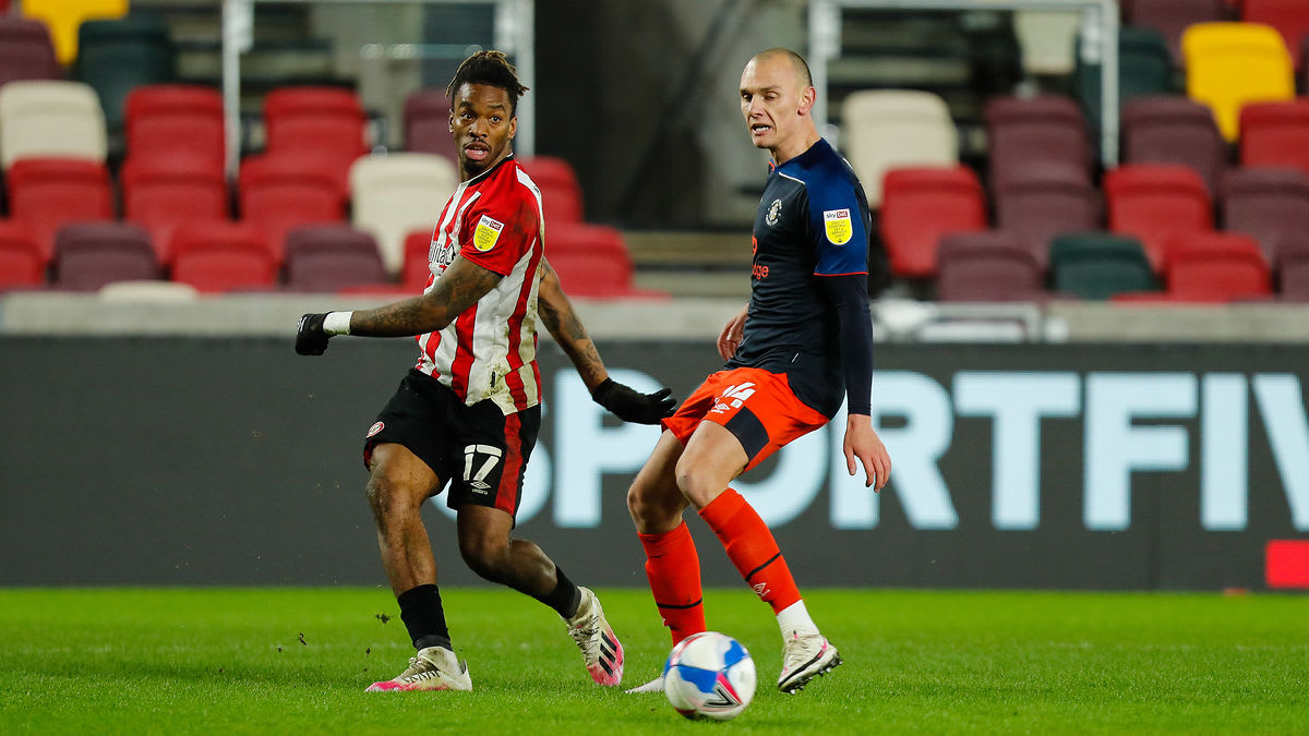 https://www.brentfordfc.com/siteassets/images/football/2020-21/first-team-games/20210120---luton/20210120-204724-23.jpg