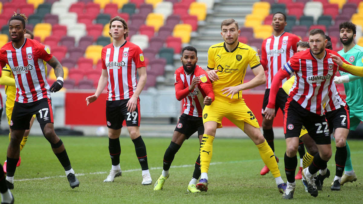 Match Highlights: Brentford 0 Barnsley 2