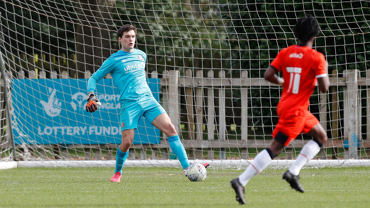 https://www.brentfordfc.com/siteassets/images/football/2020-21/b-team-games/20210224---luton/20210224-120430-58.jpg