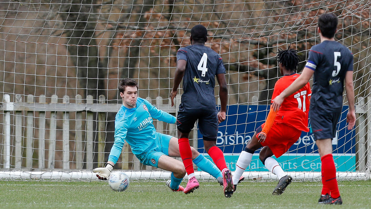 https://www.brentfordfc.com/siteassets/images/football/2020-21/b-team-games/20210224---luton/20210224-123701-27.jpg